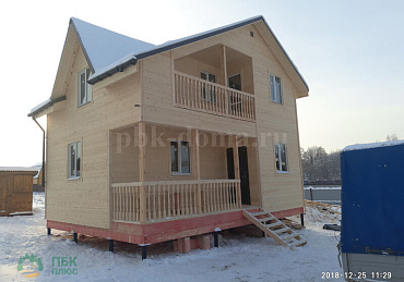 Каркасно-щитовой дом 6 на 8 м с террасой.