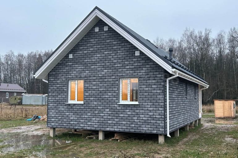 Двухэтажный каркасный дом 12х6м «Алсек» с террасой и лофтом