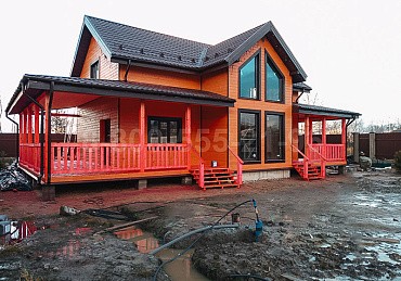 Двухэтажный каркасный дом 14х9м. в Ленинградской области.