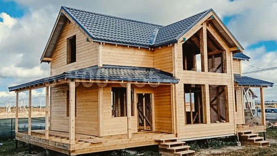 Отзыв о строительстве каркасного двухэтажного дома 12 на 7.5 м. в Ленинградской обл.